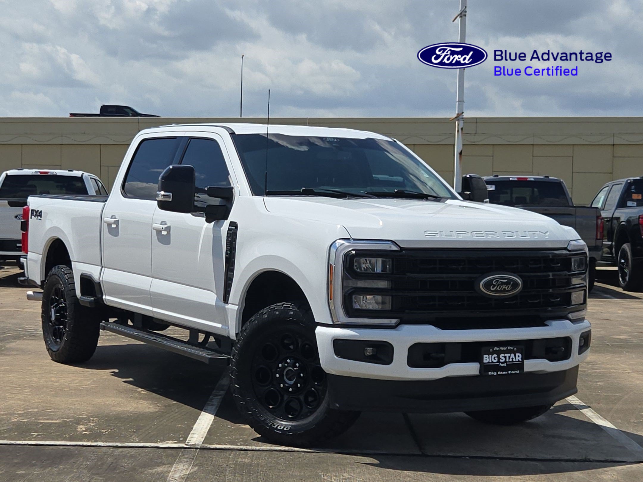 Used 2024 Ford F250 Lariat w/ Black Appearance Package AWD/4WD image 1