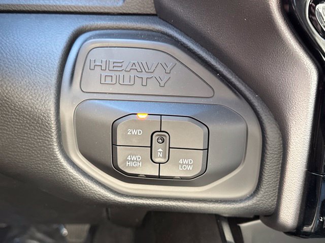 New 2027 RAM 3500 Laramie AWD/4WD image 17