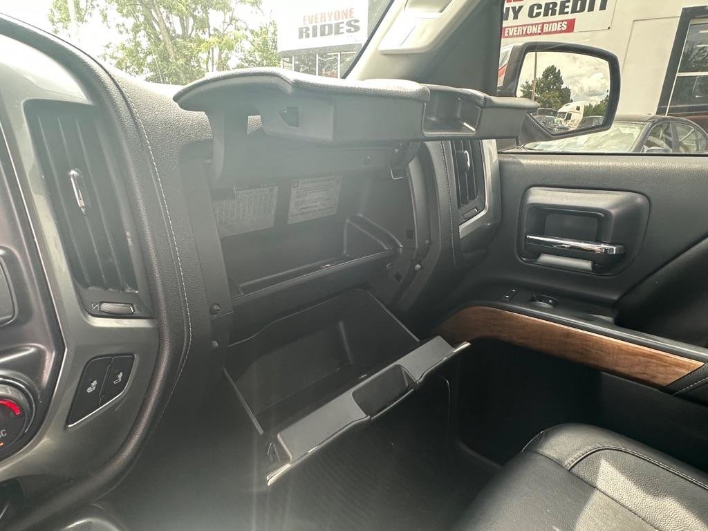 Used 2015 Chevrolet Silverado 1500 LTZ RWD image 19