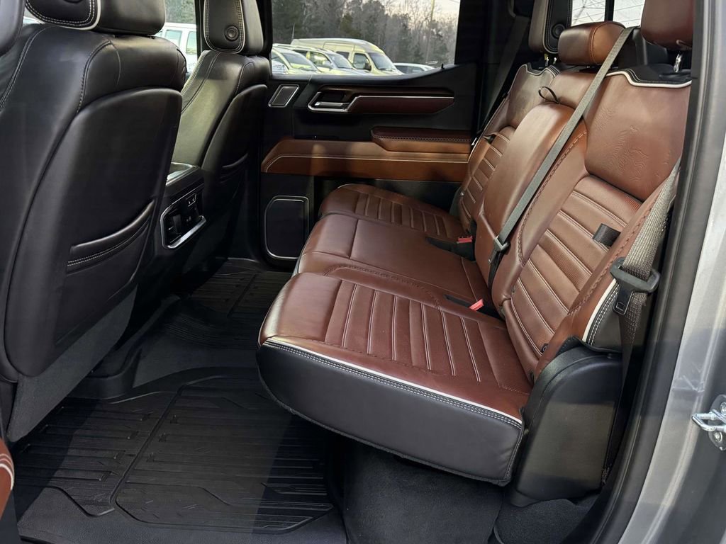 Used 2023 GMC Sierra 1500 Denali Ultimate image 17