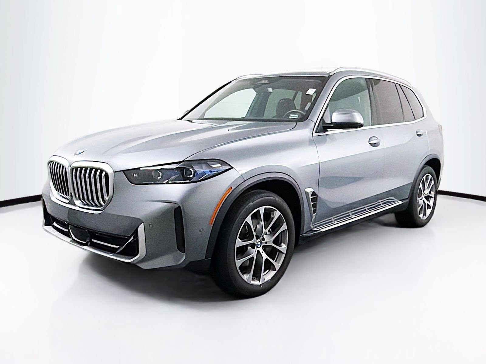 Used 2026 BMW X5 xDrive40i image 3