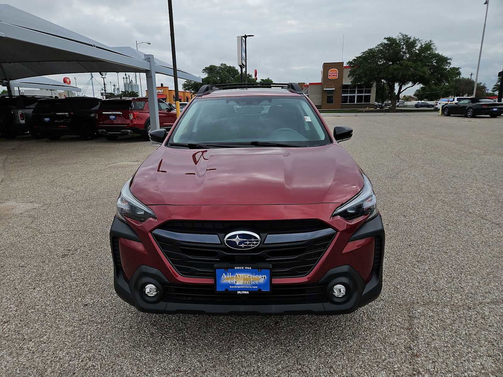 Used 2024 Subaru Outback Premium AWD/4WD image 3