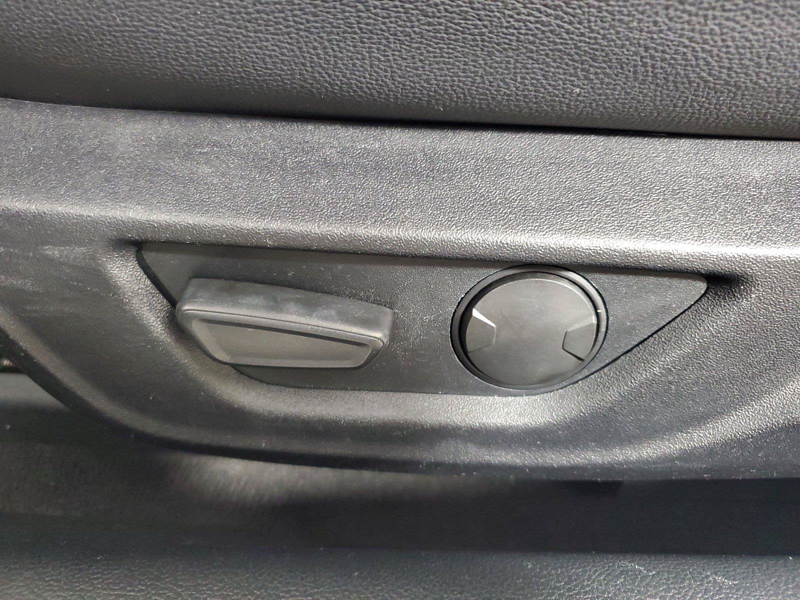 Used 2021 Ford Mustang Premium RWD image 15
