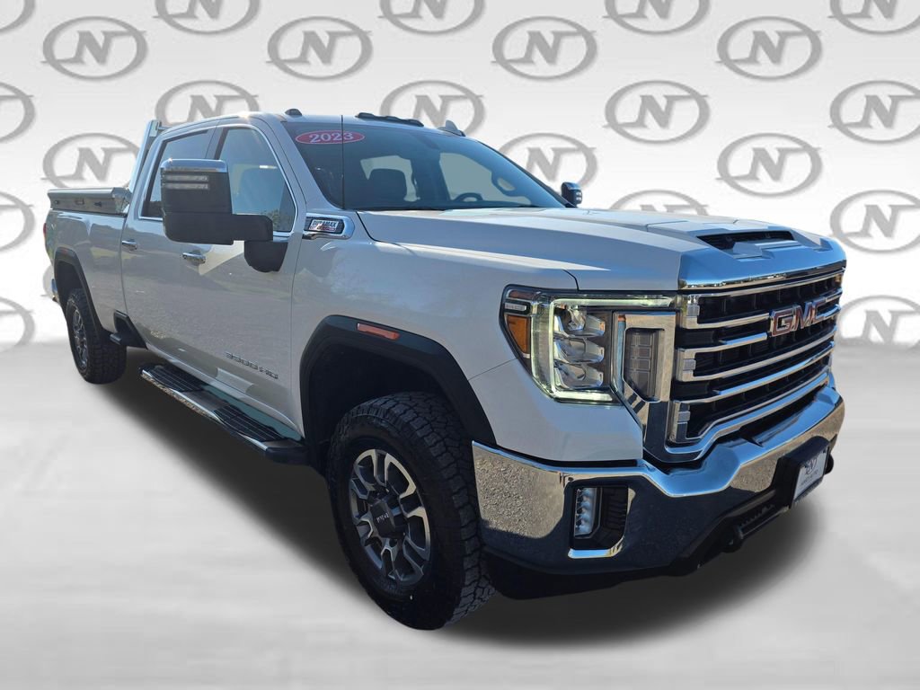 Used 2023 GMC Sierra 3500 SLT w/ SLT Convenience Package AWD/4WD image 14