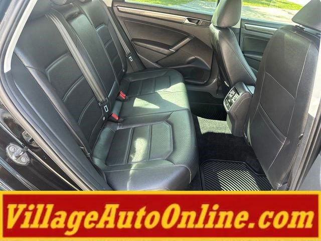 Used 2016 Volkswagen Passat 1.8T SE FWD image 35