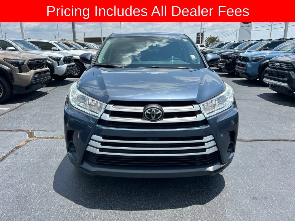 Used 2019 Toyota Highlander LE FWD image 22
