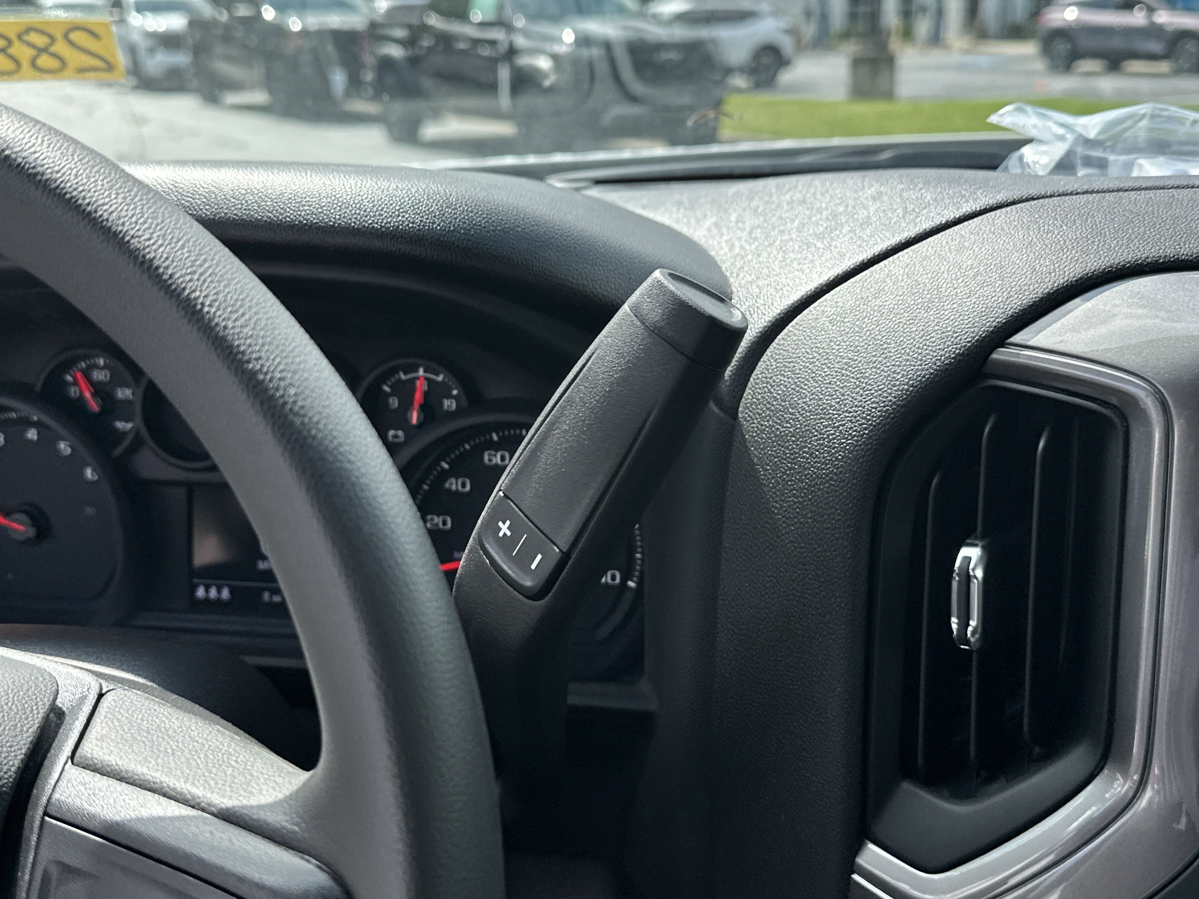 New 2025 Chevrolet Silverado 1500 Custom image 24