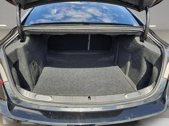 Used 2018 Chevrolet Impala LT w/ LT Convenience Package FWD image 11