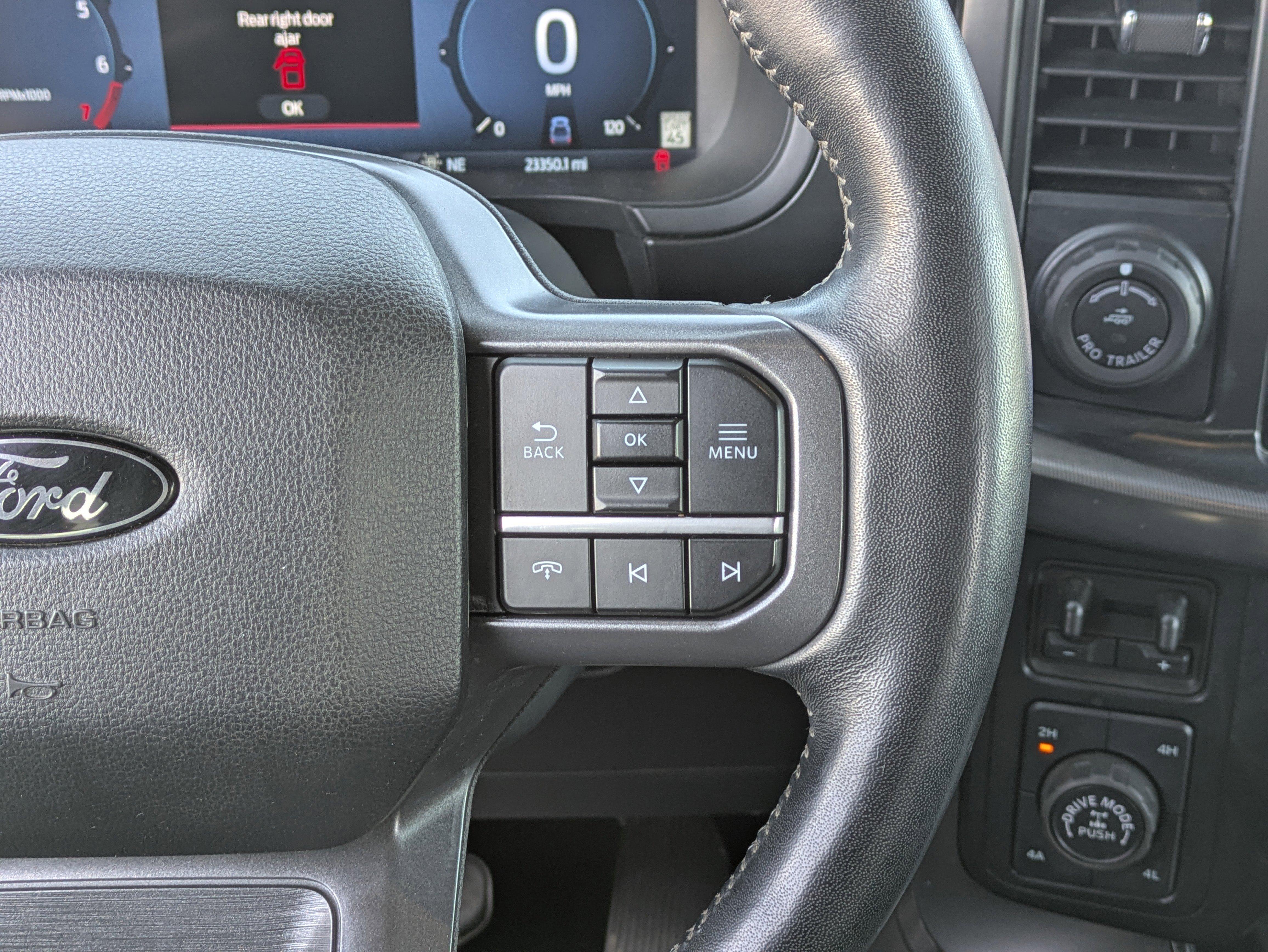 Used 2024 Ford F150 Lariat AWD/4WD image 23