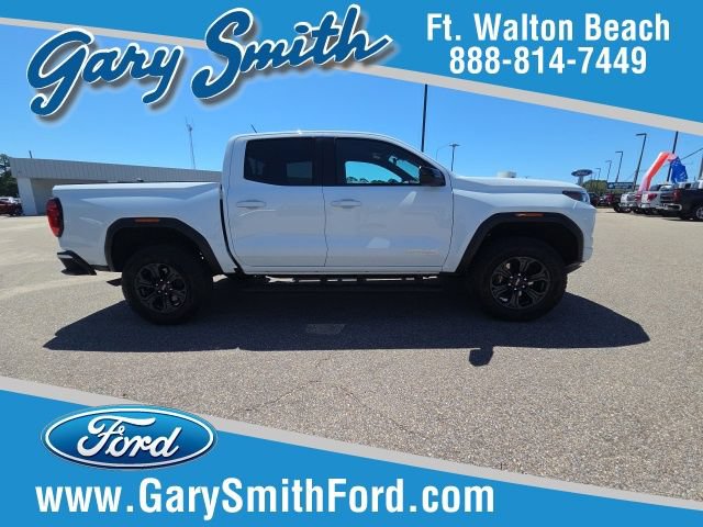Used 2025 GMC Canyon Elevation
