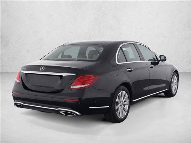 Used 2017 Mercedes-Benz E 300 image 7