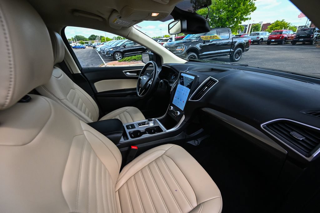 Certified 2023 Ford Edge SEL w/ Convenience Package AWD/4WD image 25