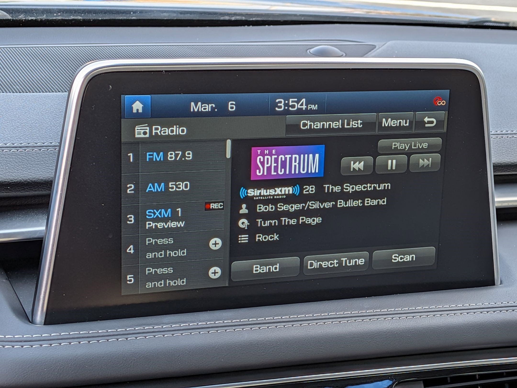 Used 2021 Genesis G70 2.0T w/ Prestige Package image 24