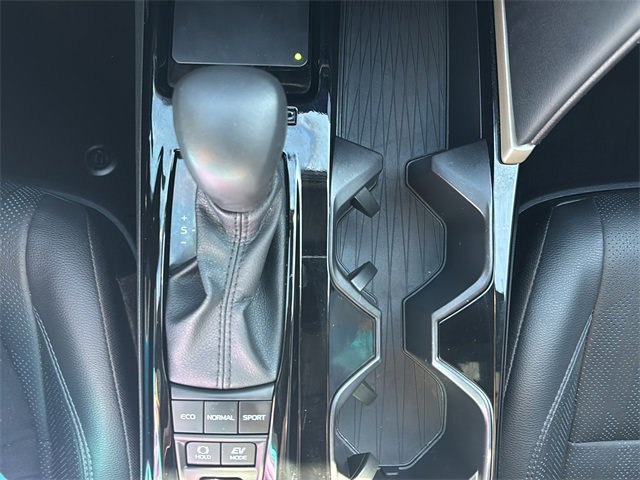 Used 2025 Toyota Camry XSE image 29