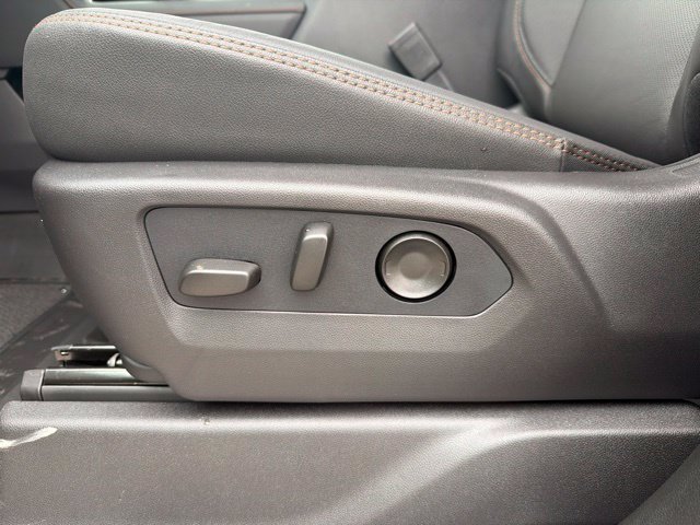 New 2026 GMC Sierra 1500 AT4 w/ AT4 Premium Package AWD/4WD image 21