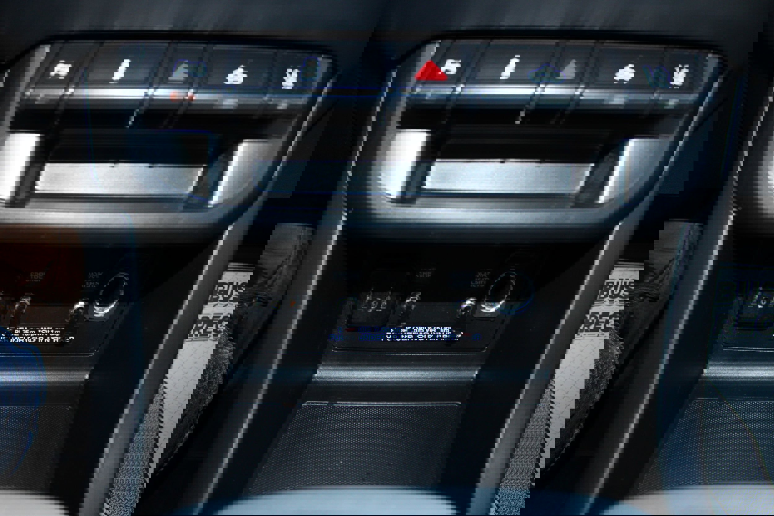 Used 2022 Chevrolet Colorado LT w/ Fleet Safety Package image 22