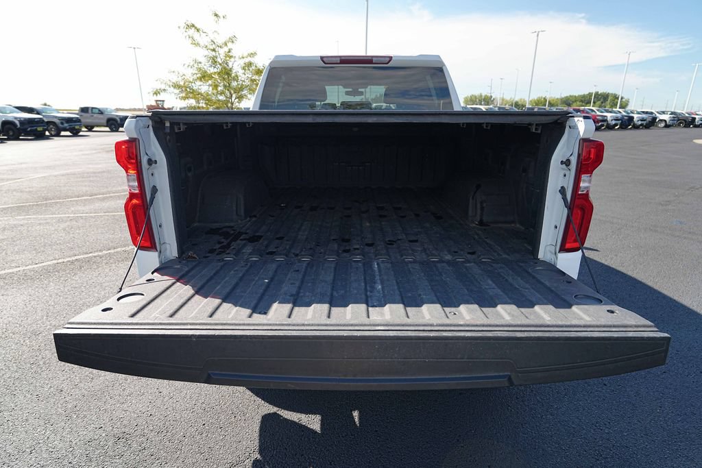 Used 2021 Chevrolet Silverado 1500 RST AWD/4WD image 15