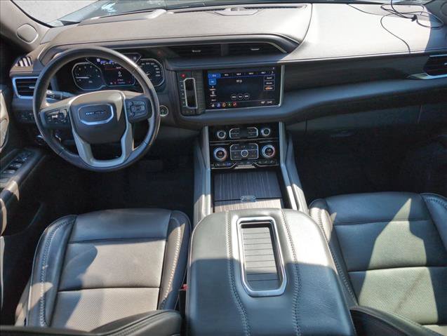 Used 2021 GMC Yukon XL Denali AWD/4WD image 24