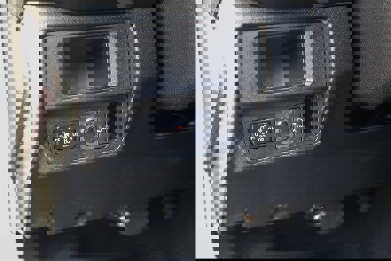 Used 2018 Toyota Tacoma SR5 image 36