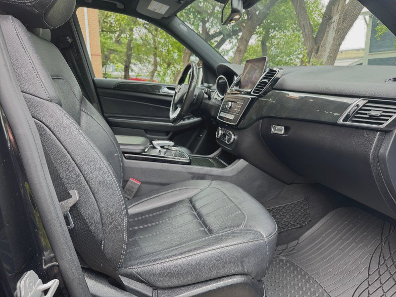 Used 2017 Mercedes-Benz GLE 350 4MATIC image 27