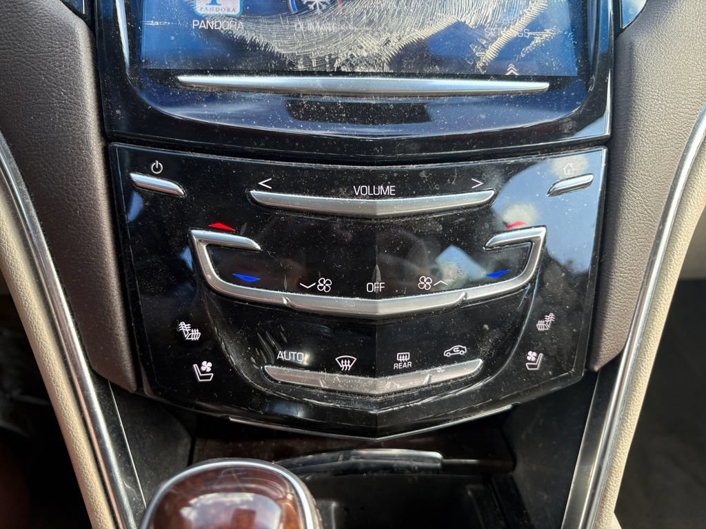 Used 2013 Cadillac XTS Luxury w/ Driver Awareness Package FWD image 27