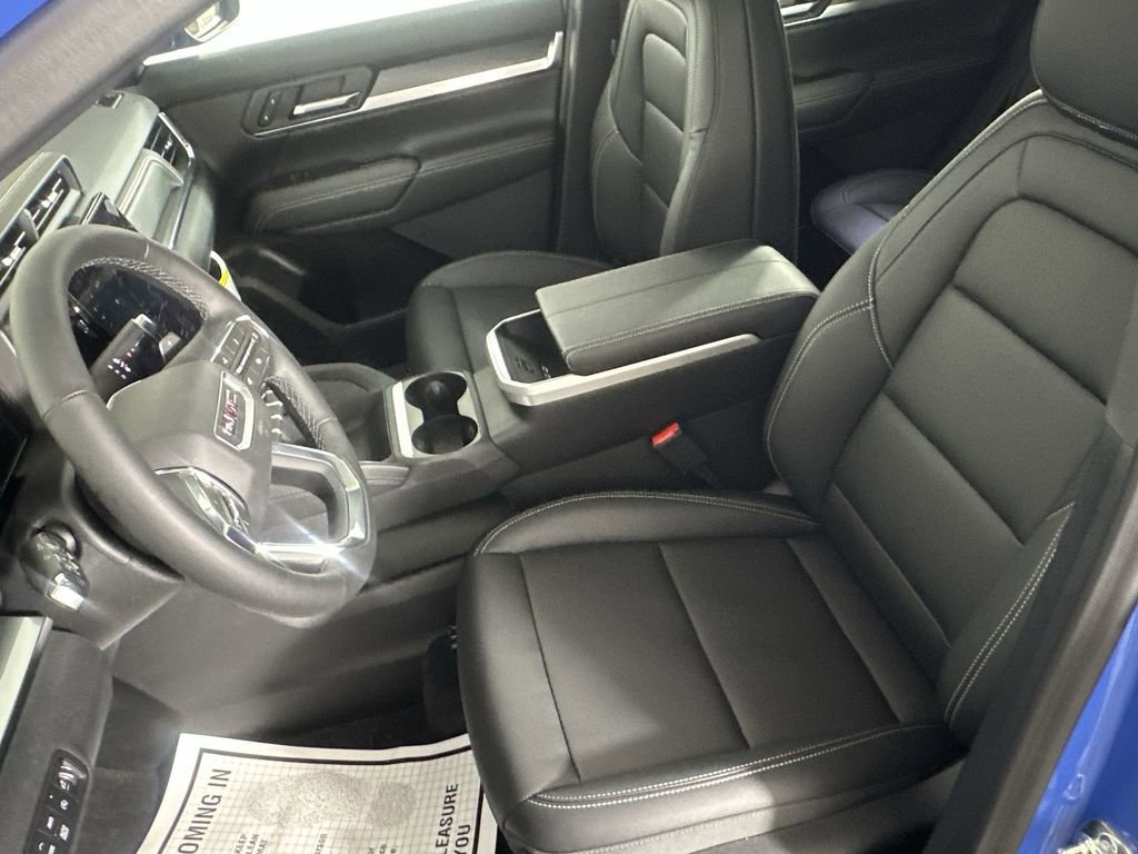New 2026 GMC Terrain Elevation w/ Elevation Premium Package AWD/4WD image 20