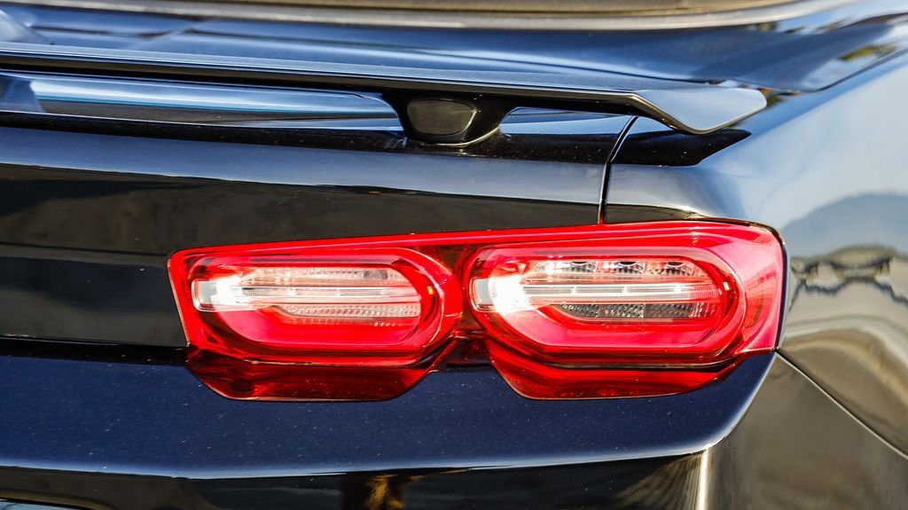Used 2022 Chevrolet Camaro LT image 10