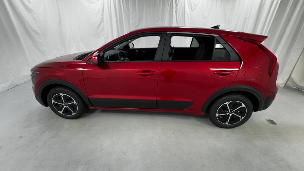 New 2026 Kia Niro LX FWD image 6