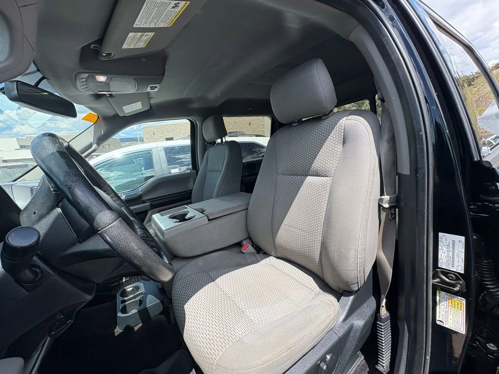 Used 2016 Ford F150 XLT w/ Equipment Group 302A Luxury AWD/4WD image 14
