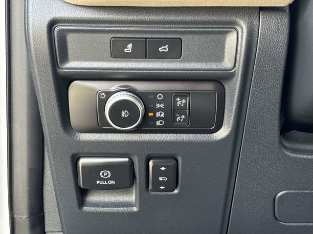 Used 2022 Ford Expedition Max Limited AWD/4WD image 18