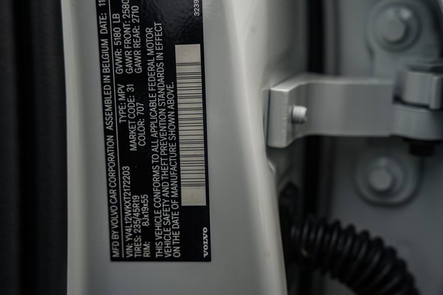 New 2026 Volvo V60 B5 Cross Country Plus w/ Protection Package Premier image 37