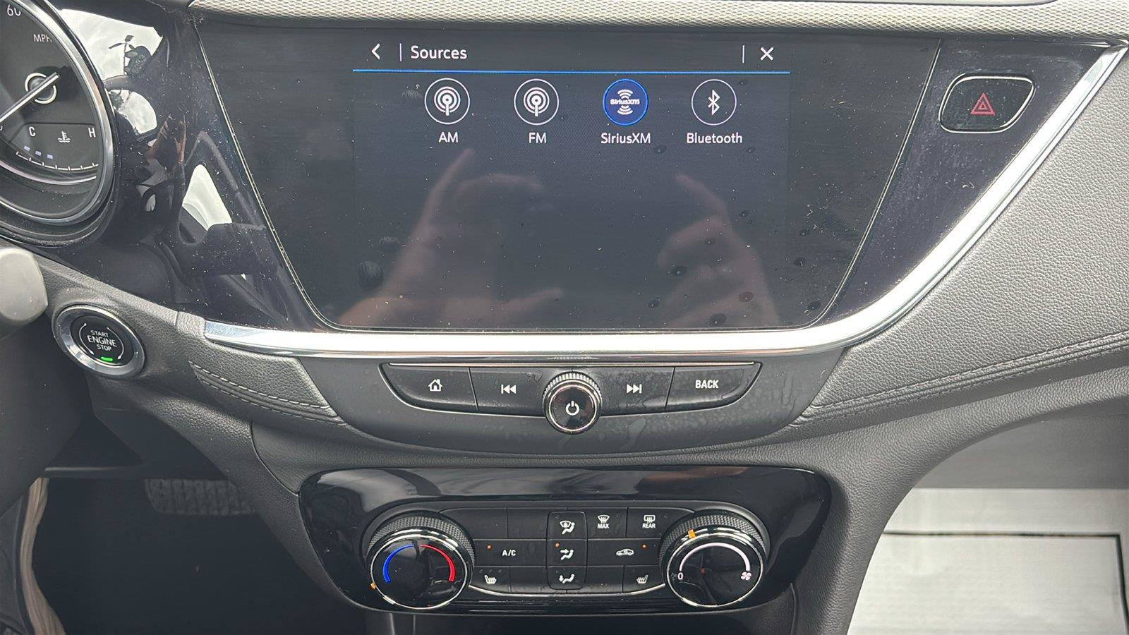 Certified 2023 Buick Encore GX Preferred w/ Cold Weather Comfort Package AWD/4WD image 32