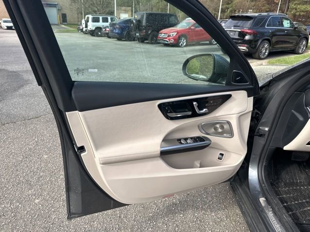 Used 2023 Mercedes-Benz C 300 4MATIC Sedan image 13