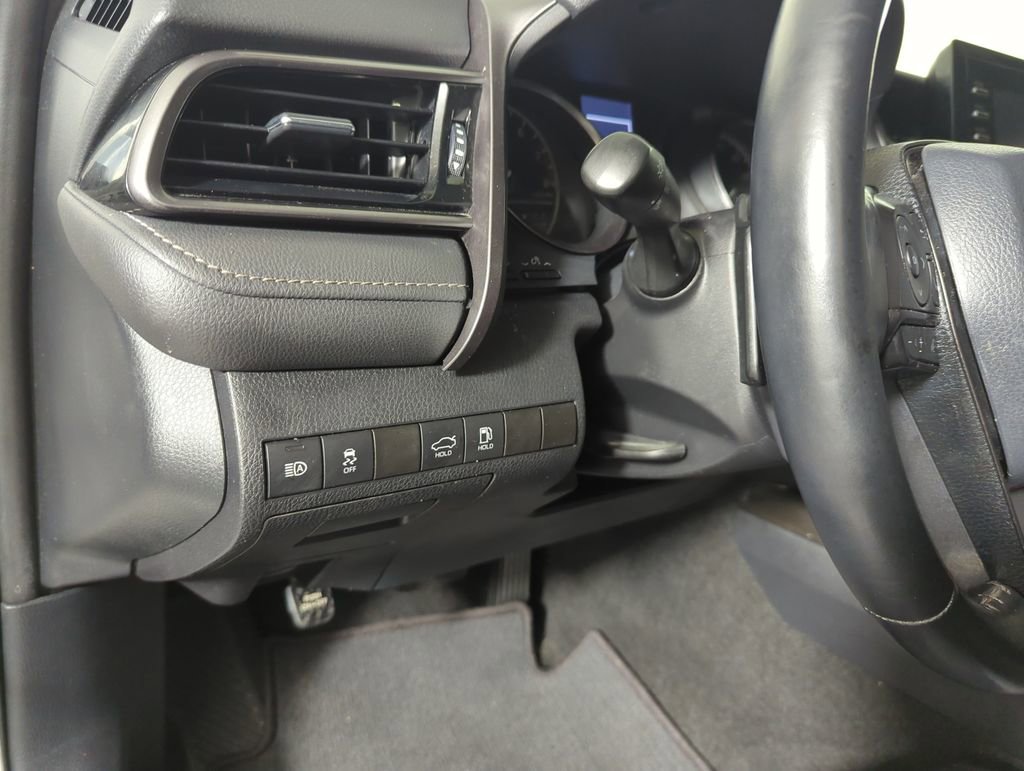 Used 2021 Toyota Camry SE FWD image 26