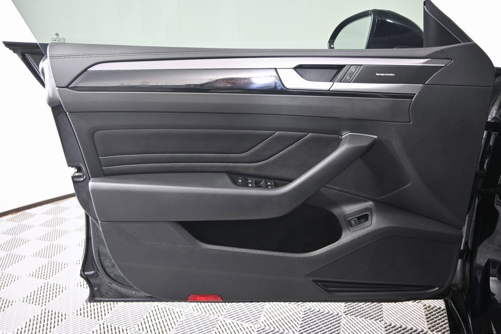 Used 2023 Volkswagen Arteon SEL Premium image 19