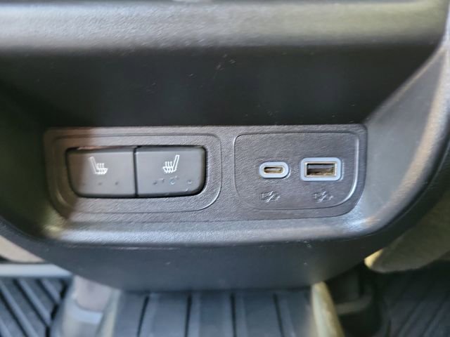 Certified 2023 Cadillac XT4 Premium Luxury w/ Cold Weather Package AWD/4WD image 15