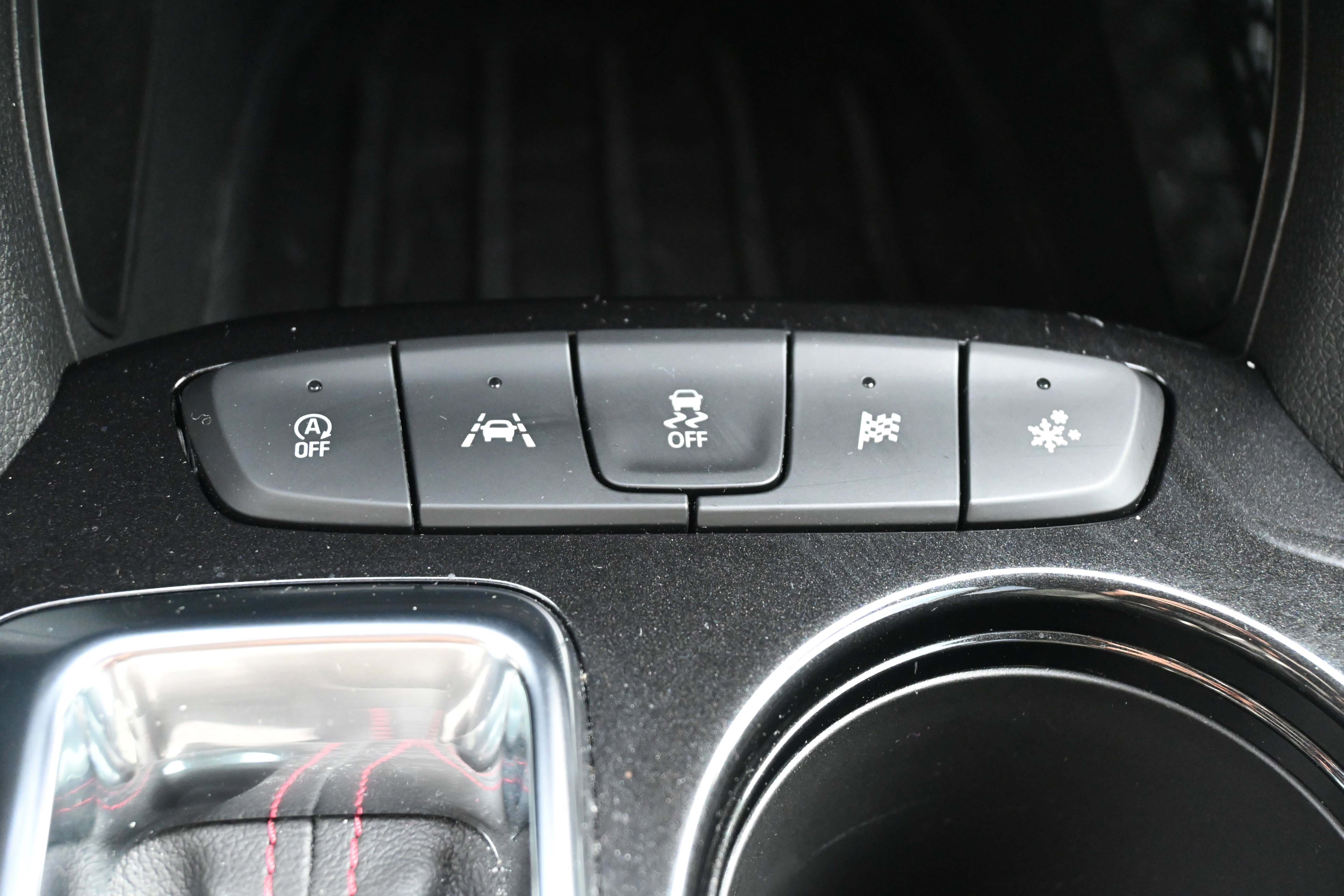 Used 2023 Chevrolet TrailBlazer RS image 28