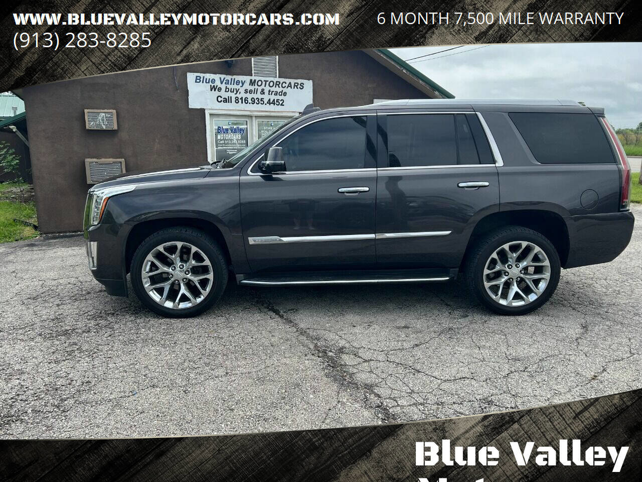 Used 2016 Cadillac Escalade Luxury image 1