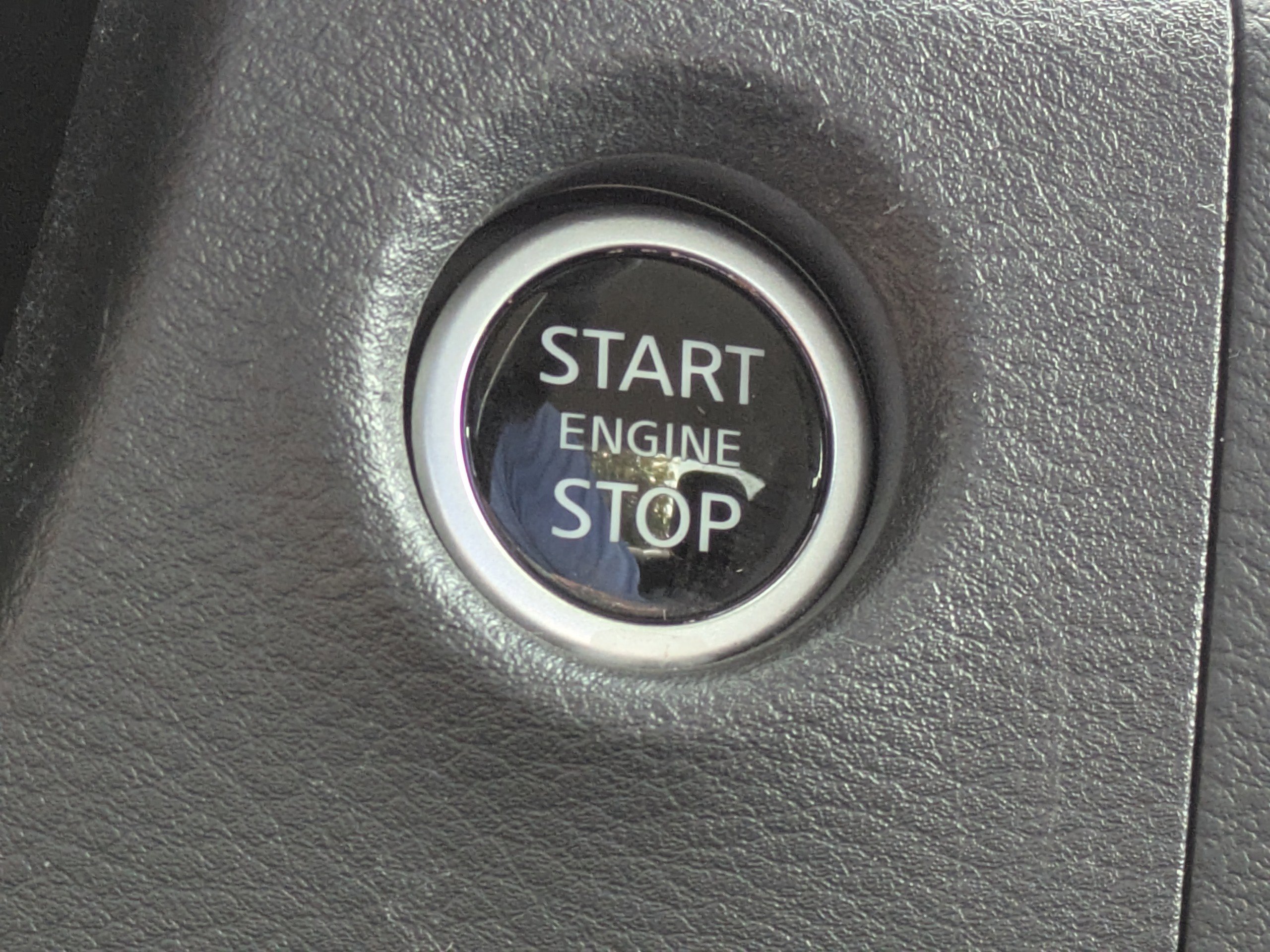 Used 2024 Nissan Frontier SV w/ Graphics Package image 27