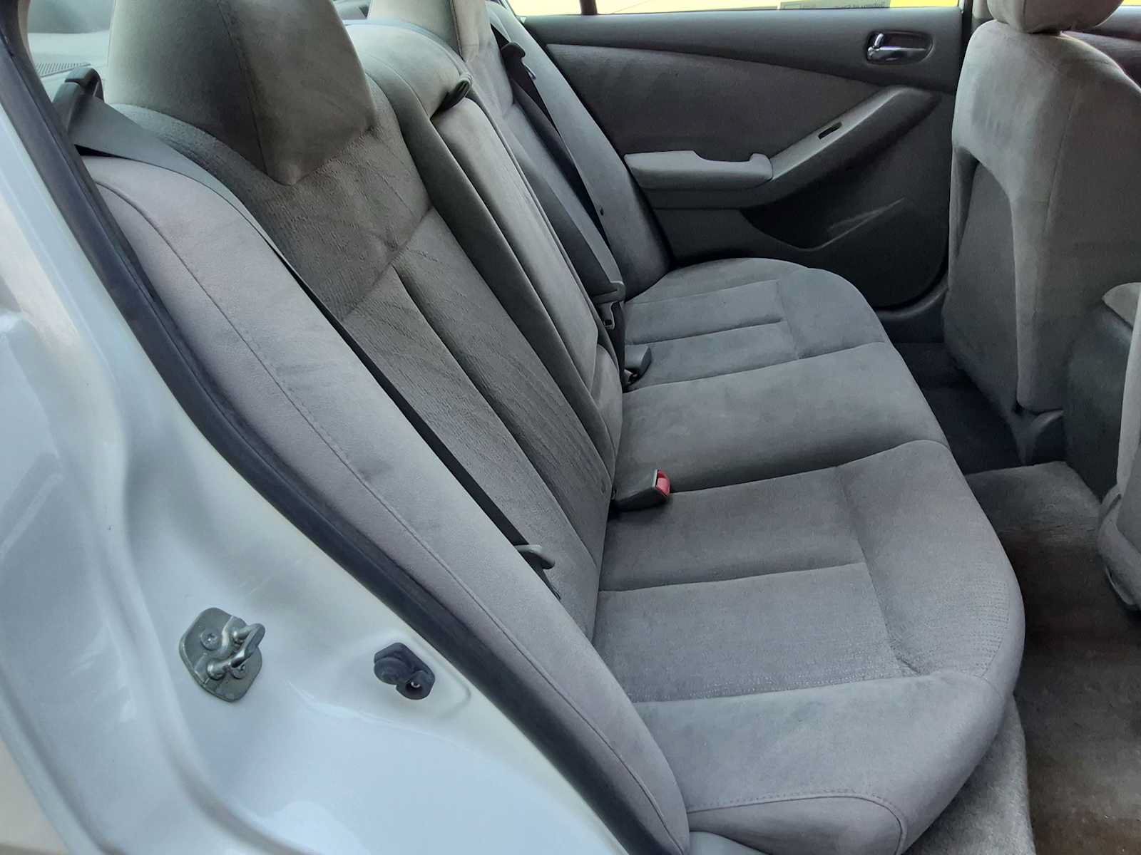 Used 2012 Nissan Altima 2.5 FWD image 19