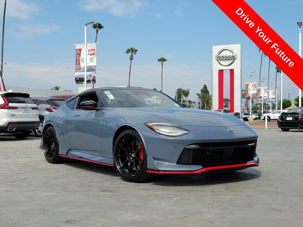 Used 2024 Nissan Z NISMO w/ Floor Mat Package RWD image 30