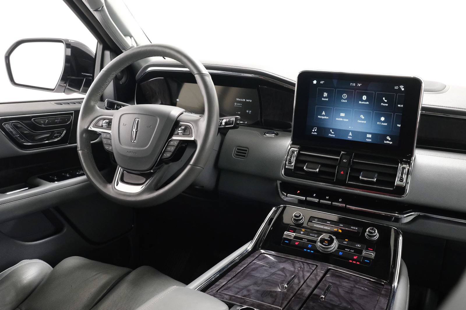 Used 2018 Lincoln Navigator Reserve w/ Technology Package AWD/4WD image 10