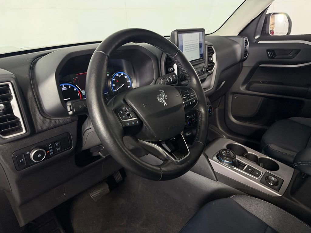 Used 2023 Ford Bronco Sport Outer Banks w/ Tech Package AWD/4WD image 21