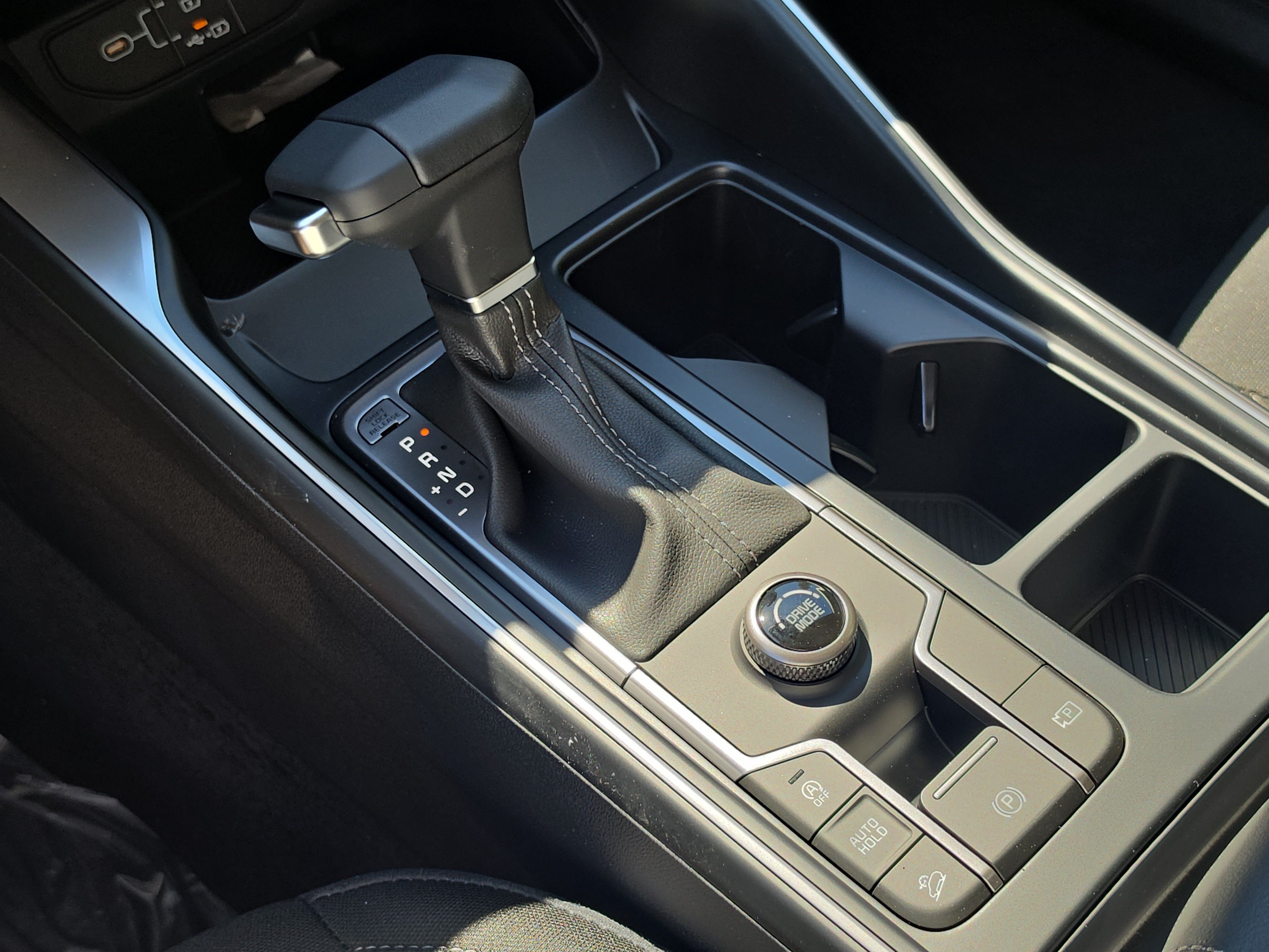 New 2026 Kia Sorento LX FWD image 25