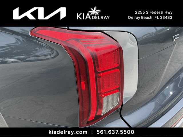 Used 2023 Hyundai Palisade Limited FWD image 7