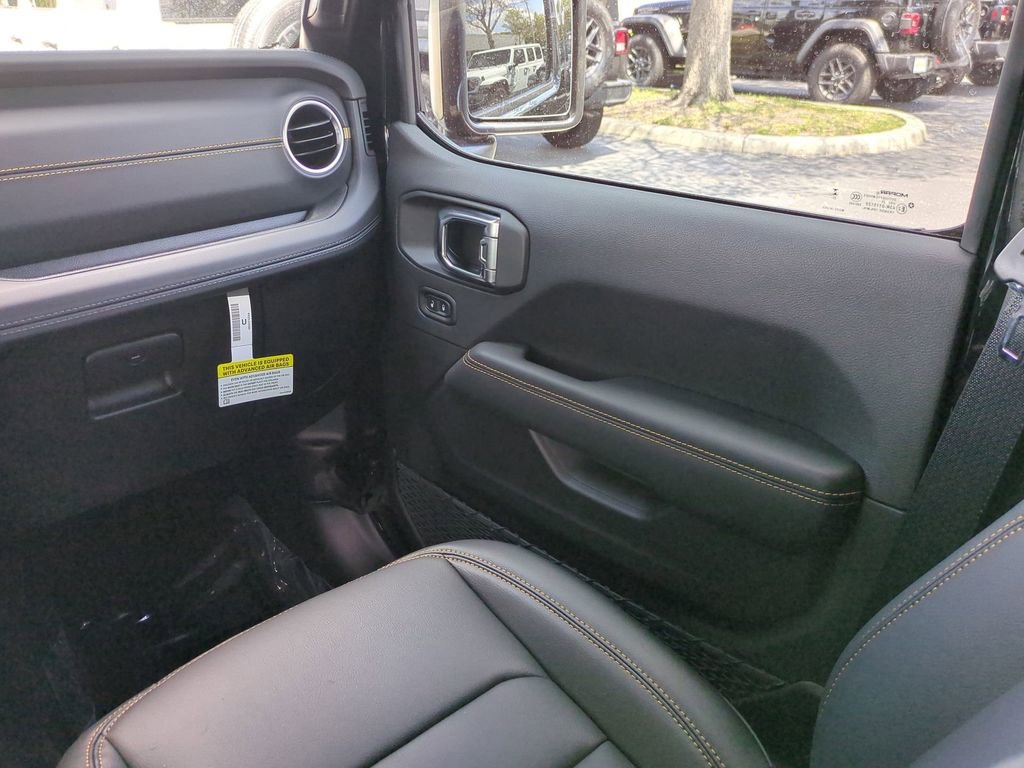 New 2025 Jeep Wrangler Sahara image 17
