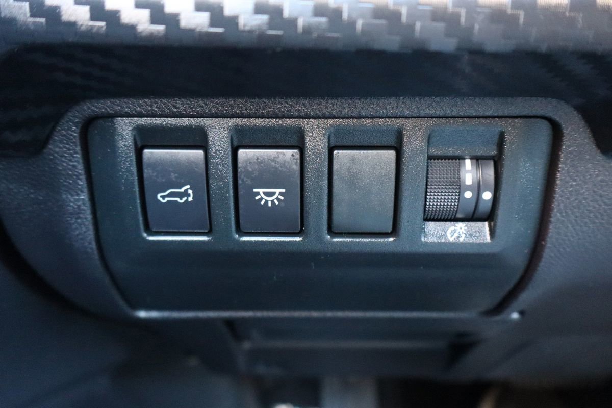 Used 2023 Subaru Ascent Premium w/ Convenience Package image 30