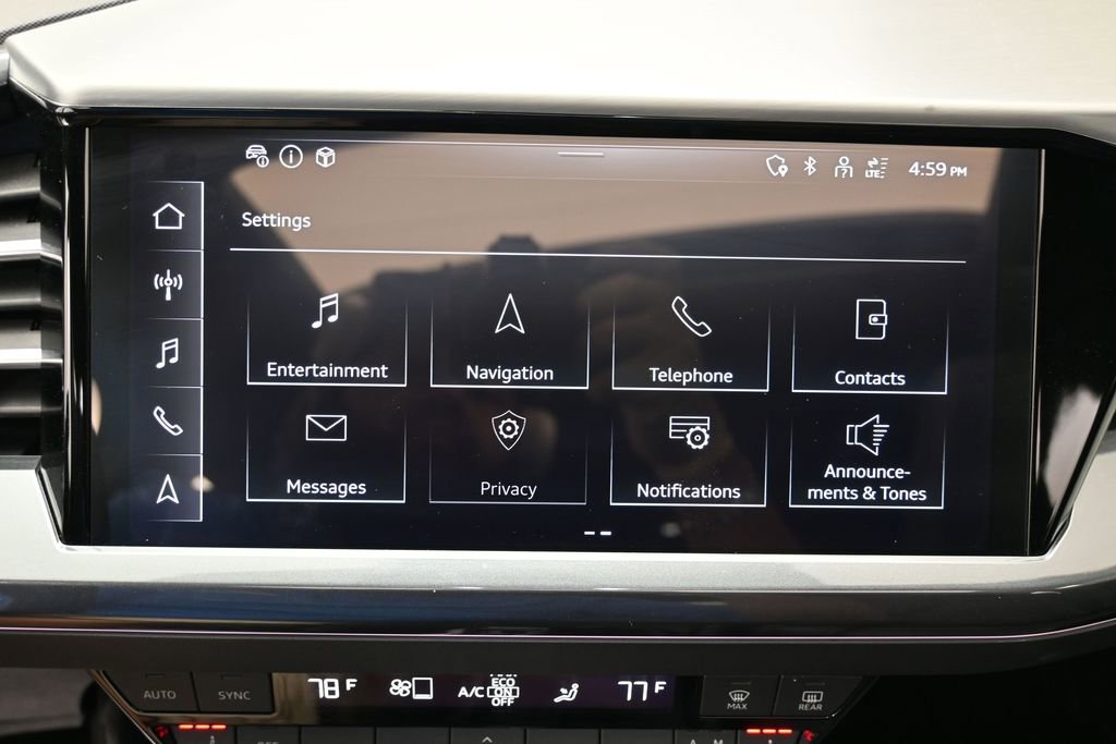 Used 2024 Audi Q4 e-tron Premium Plus w/ Premium Plus AWD/4WD image 28