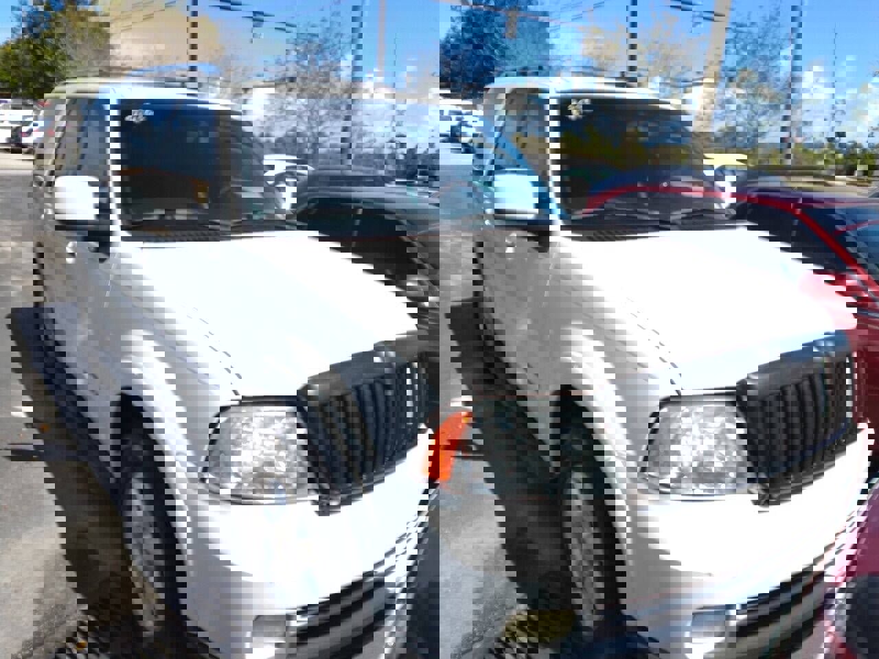 Used 2006 Lincoln Navigator Luxury image 1