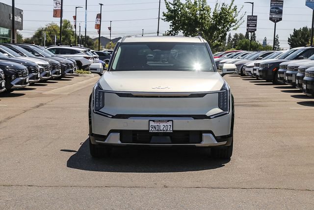 Used 2024 Kia EV9 Land AWD/4WD image 7